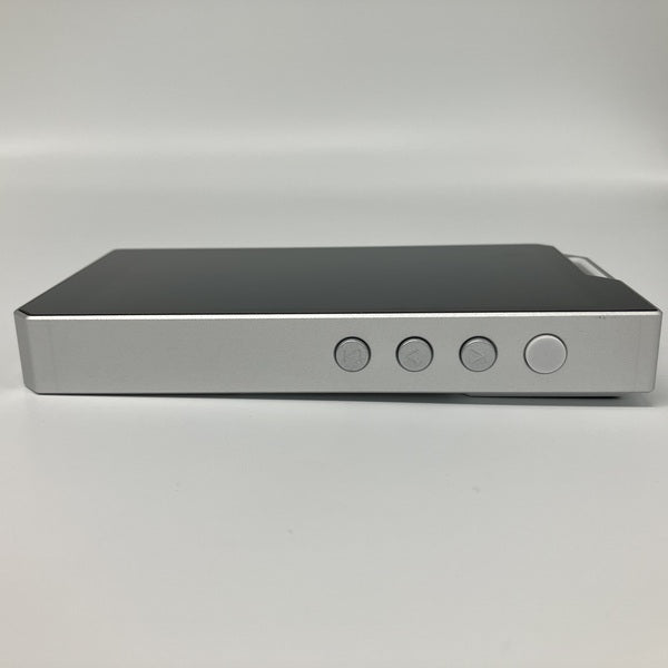 【中古】R4 - Silver【秋葉原】