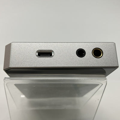 【中古】R4 - Silver【秋葉原】