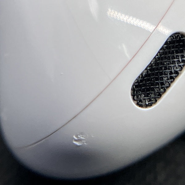 【中古】AirPods Pro (第2世代) MQD83J/A【日本橋】
