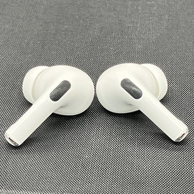 【中古】MagSafe充電ケース(USB-C)付きAirPods Pro(第2世代) MTJV3JA【名古屋】