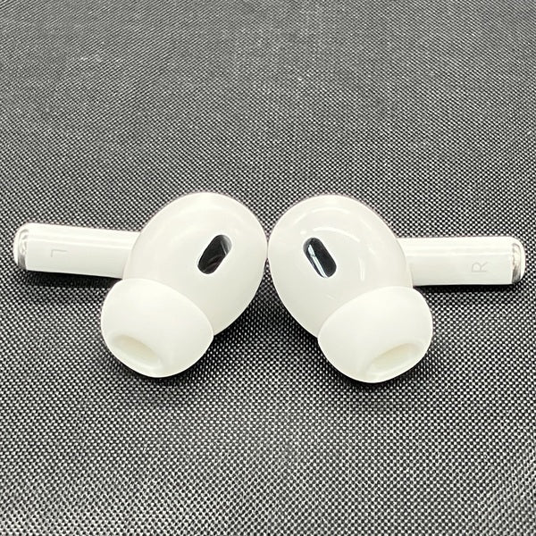 【中古】MagSafe充電ケース(USB-C)付きAirPods Pro(第2世代) MTJV3JA【名古屋】