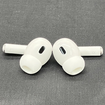 【中古】MagSafe充電ケース(USB-C)付きAirPods Pro(第2世代) MTJV3JA【名古屋】