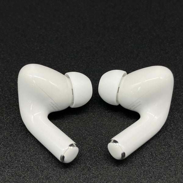 【中古】MagSafe充電ケース(USB-C)付きAirPods Pro(第2世代) MTJV3JA【秋葉原】