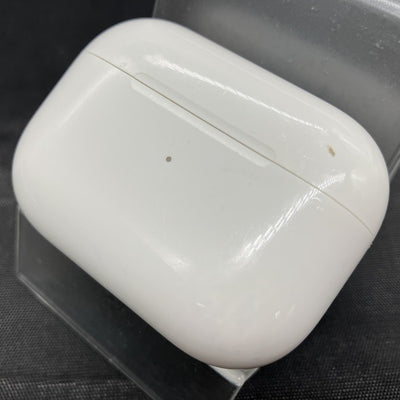 【中古】Apple AirPods Pro MLWK3J/A  (2021/Magsafe)【秋葉原】