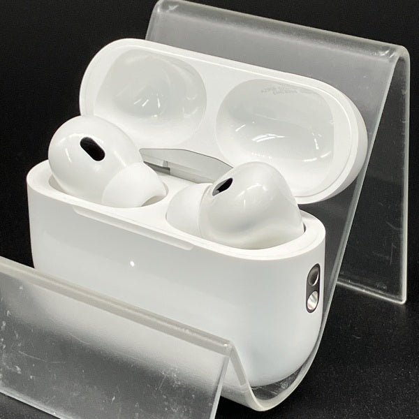 【中古】MagSafe充電ケース(USB-C)付きAirPods Pro(第2世代) MTJV3JA【秋葉原】
