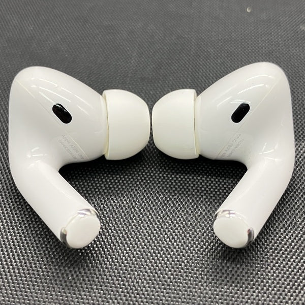 【中古】Apple AirPods Pro MLWK3J/A  (2021/Magsafe)【秋葉原】