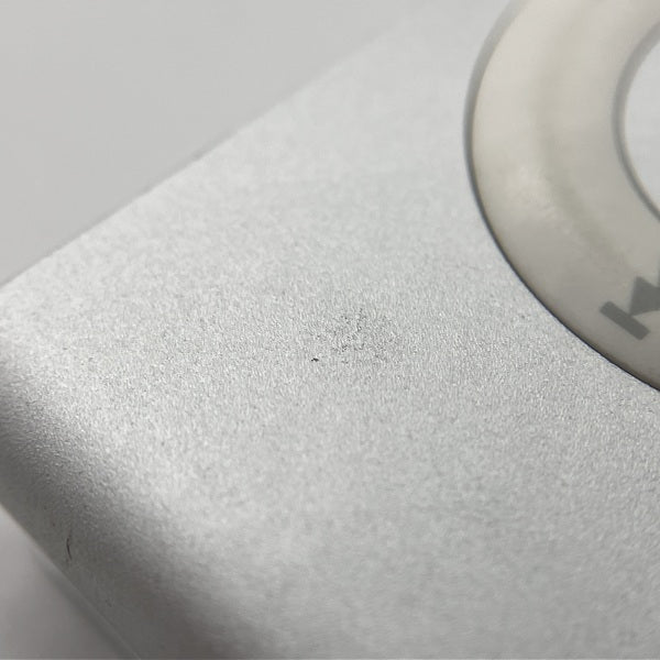 【中古】iPod shuffle 2G (1GB)【秋葉原】