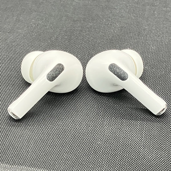 Apple アップル/AirPods Pro 第2世代/MQD83J/A/HYXTJ6JCJR/Bランク/77【中古】 Apple (アップル) AirPods Pro(第2世代) MQD83J/A｜トレファクONLINE