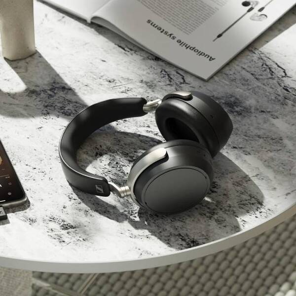 SENNHEISER HDB 630 – e☆イヤホン