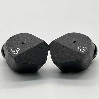 【中古】ZE3000 ブラック 【FI-ZE3DPLTW-BLACK】【秋葉原】
