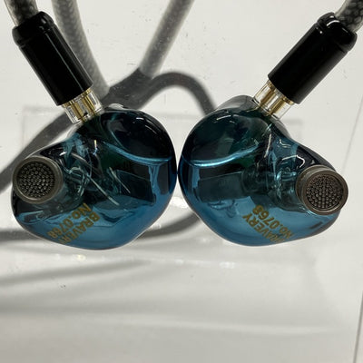 【中古】Bravery EXCLUSIVE EDITION【仙台】