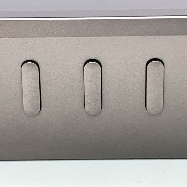 【中古】A&futura SE300 Titan 【IRV-AK-SE300-TI】【秋葉原】