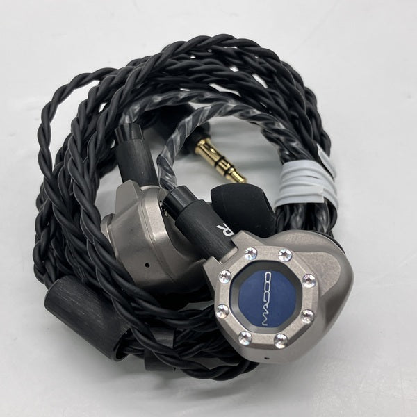 【中古】Typ821 【MDO-T821-TI】【秋葉原】