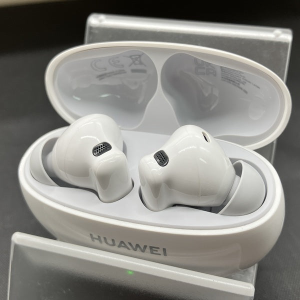 【中古】FreeBuds 6i White【仙台】