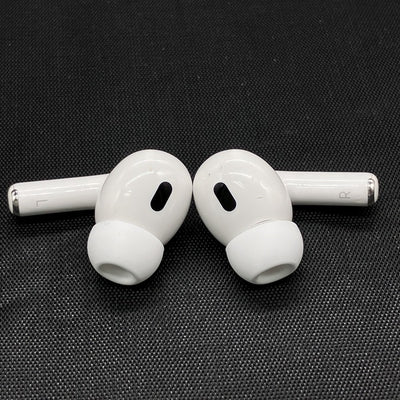 【中古】MagSafe充電ケース(USB-C)付きAirPods Pro(第2世代) MTJV3JA【日本橋】