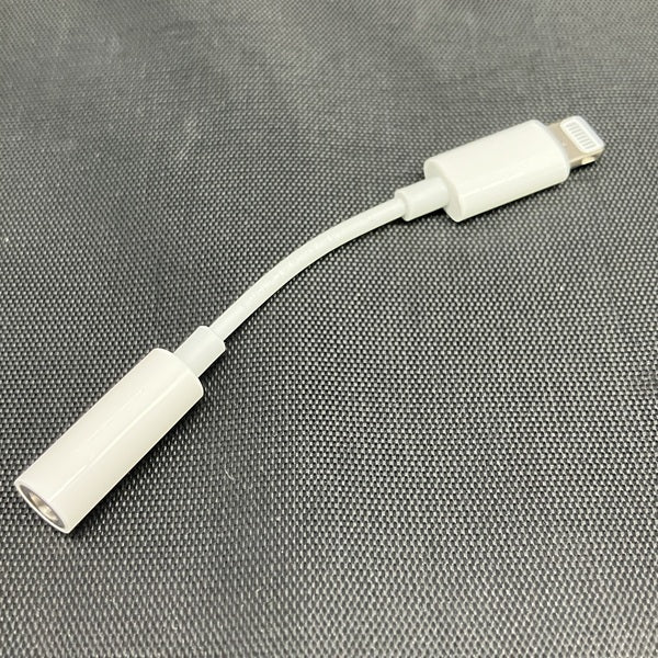 【中古】Lightning - 3.5 mmヘッドフォンジャックアダプタ【名古屋】