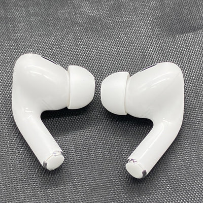 【中古】MagSafe充電ケース(USB-C)付きAirPods Pro(第2世代) MTJV3JA【秋葉原】