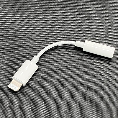 【中古】Lightning - 3.5 mmヘッドフォンジャックアダプタ【秋葉原】