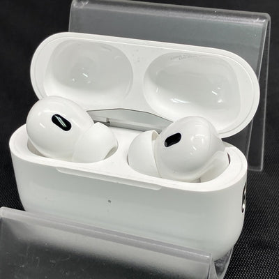 【中古】MagSafe充電ケース(USB-C)付きAirPods Pro(第2世代) MTJV3JA【秋葉原】