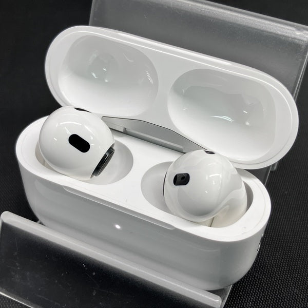 【中古】MagSafe充電ケース(USB-C)付きAirPods Pro(第2世代) MTJV3JA【秋葉原】
