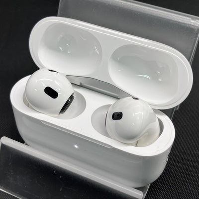 【中古】MagSafe充電ケース(USB-C)付きAirPods Pro(第2世代) MTJV3JA【秋葉原】