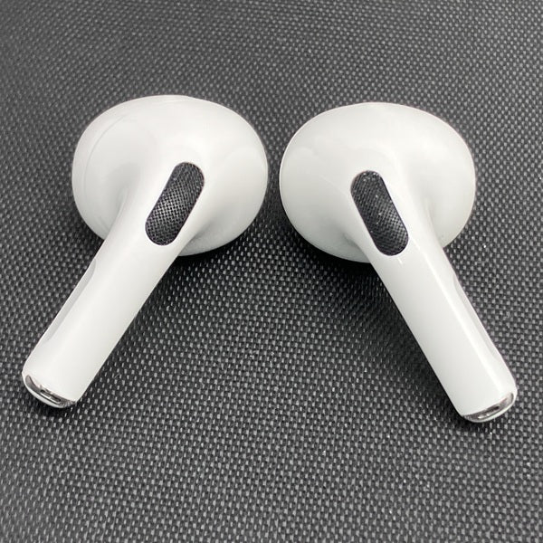 【中古】MagSafe充電ケース(USB-C)付きAirPods Pro(第2世代) MTJV3JA【秋葉原】