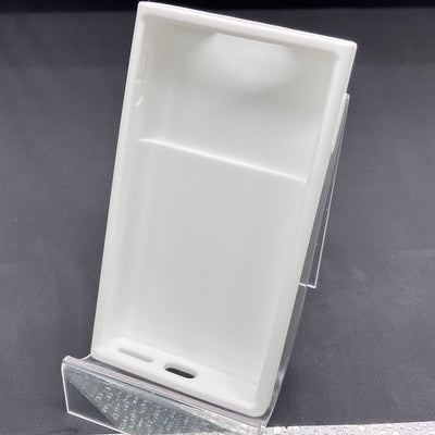 【中古】ACTIVO P1 Silicone Case White 【IRV-ACTIVO-P1-CASE-WHT】【秋葉原】