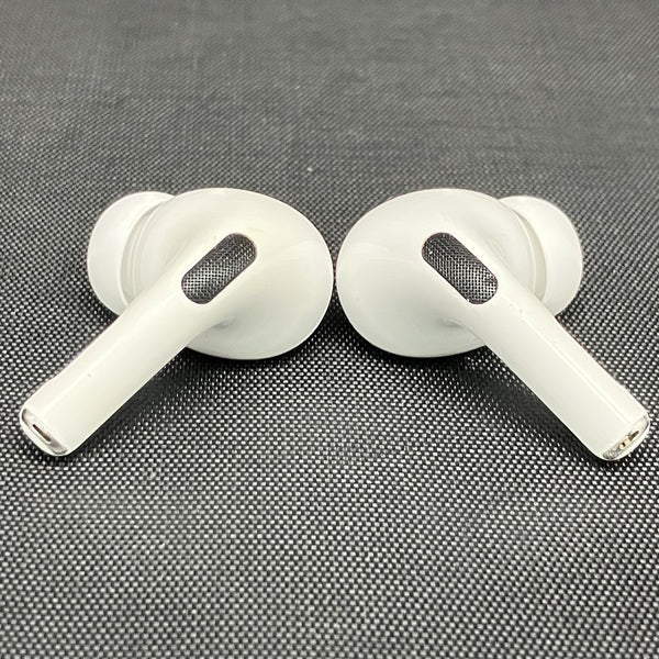 【中古】AirPods Pro (第2世代) MQD83J/A【日本橋】
