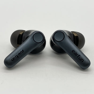 【中古】Air Pro 4 - Black【名古屋】