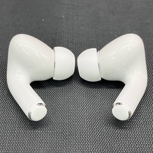 【中古】MagSafe充電ケース(USB-C)付きAirPods Pro(第2世代) MTJV3JA【秋葉原】
