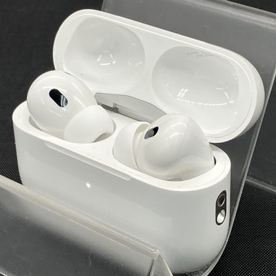 【中古】MagSafe充電ケース(USB-C)付きAirPods Pro(第2世代) MTJV3JA【日本橋】