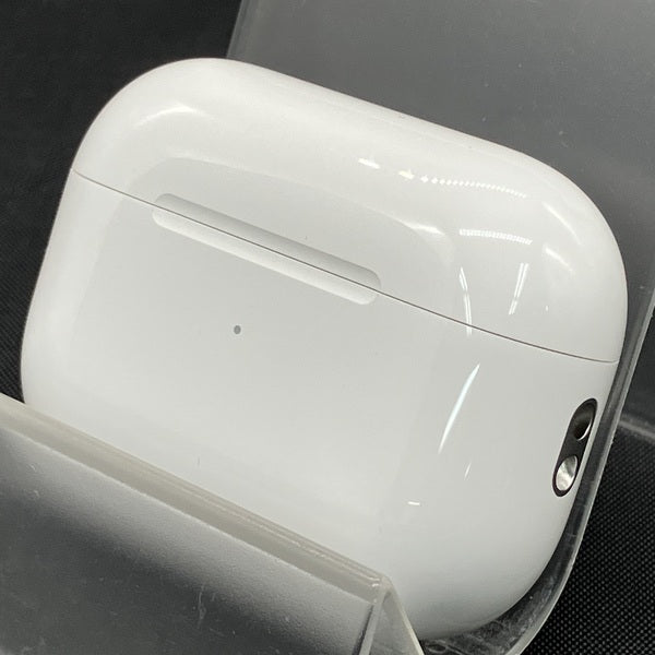 【中古】MagSafe充電ケース(USB-C)付きAirPods Pro(第2世代) MTJV3JA【日本橋】