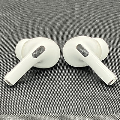 【中古】MagSafe充電ケース(USB-C)付きAirPods Pro(第2世代) MTJV3JA【日本橋】