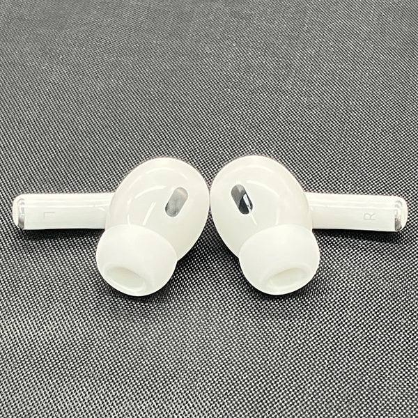 【中古】MagSafe充電ケース(USB-C)付きAirPods Pro(第2世代) MTJV3JA【日本橋】
