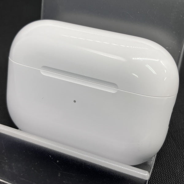【中古】MagSafe充電ケース(USB-C)付きAirPods Pro(第2世代) MTJV3JA【秋葉原】