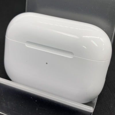 【中古】MagSafe充電ケース(USB-C)付きAirPods Pro(第2世代) MTJV3JA【秋葉原】