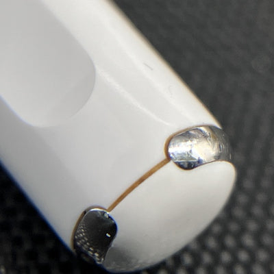 【中古】MagSafe充電ケース(USB-C)付きAirPods Pro(第2世代) MTJV3JA【秋葉原】