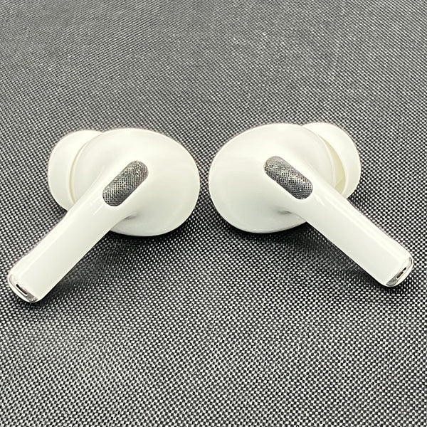 【中古】AirPods Pro (第2世代) MQD83J/A【日本橋】
