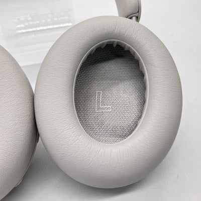 【中古】QuietComfort Ultra Headphones White Smoke【秋葉原】