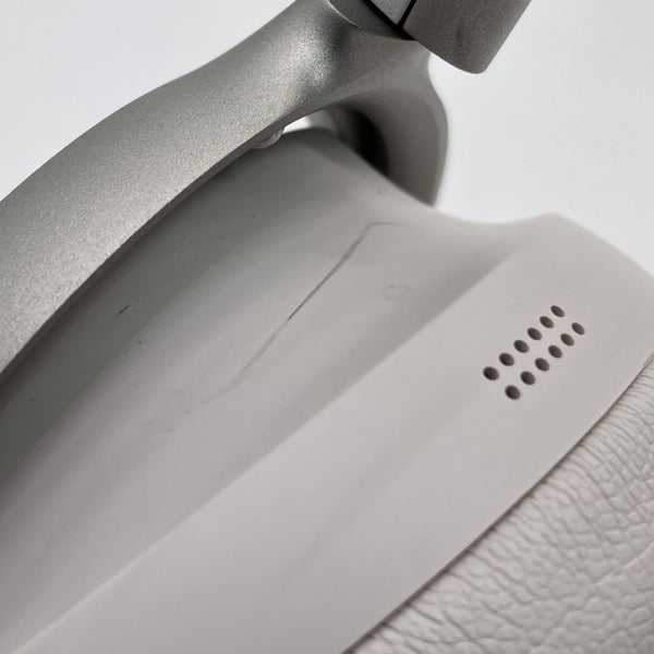 【中古】QuietComfort Ultra Headphones White Smoke【秋葉原】