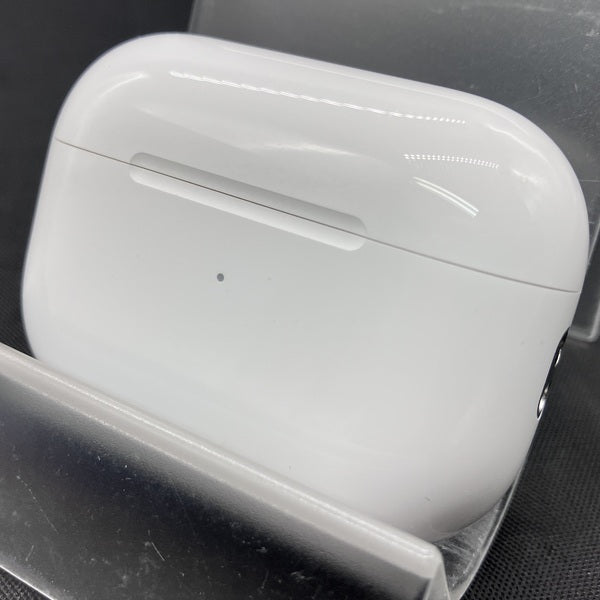 【中古】MagSafe充電ケース(USB-C)付きAirPods Pro(第2世代) MTJV3JA【日本橋】