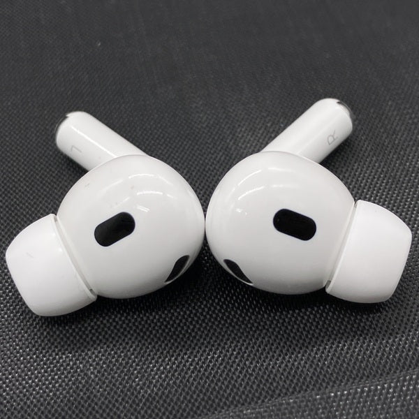 【中古】MagSafe充電ケース(USB-C)付きAirPods Pro(第2世代) MTJV3JA【日本橋】