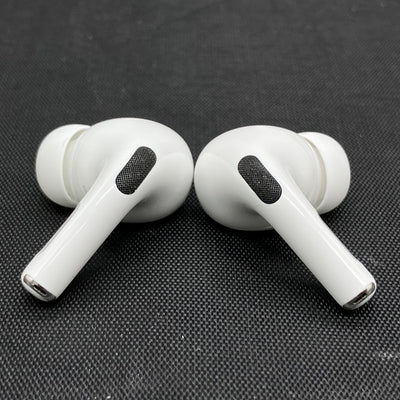 【中古】MagSafe充電ケース(USB-C)付きAirPods Pro(第2世代) MTJV3JA【日本橋】