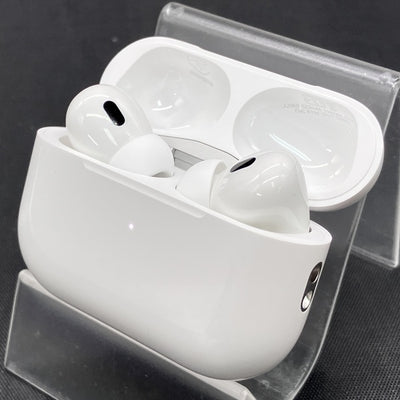 【中古】MagSafe充電ケース(USB-C)付きAirPods Pro(第2世代) MTJV3JA【秋葉原】