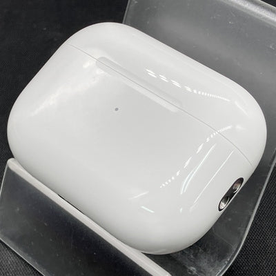 【中古】MagSafe充電ケース(USB-C)付きAirPods Pro(第2世代) MTJV3JA【秋葉原】
