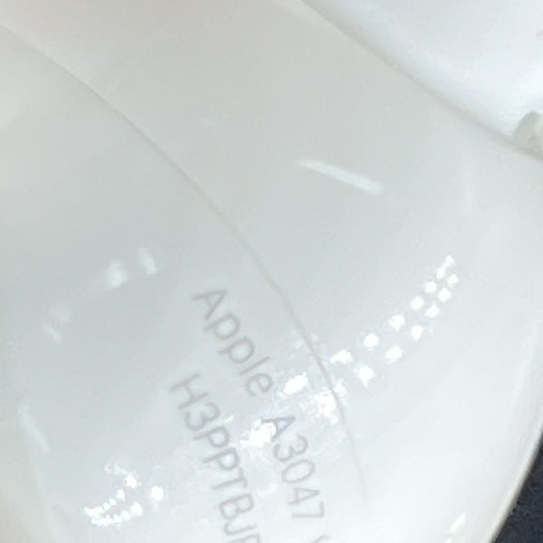 【中古】MagSafe充電ケース(USB-C)付きAirPods Pro(第2世代) MTJV3JA【秋葉原】