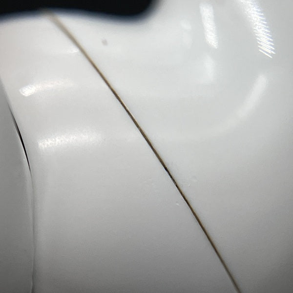 【中古】AirPods Pro (第2世代) MQD83J/A【日本橋】