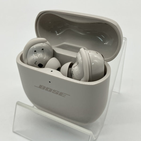 【中古】QuietComfort Ultra Earbuds White Smoke【秋葉原】