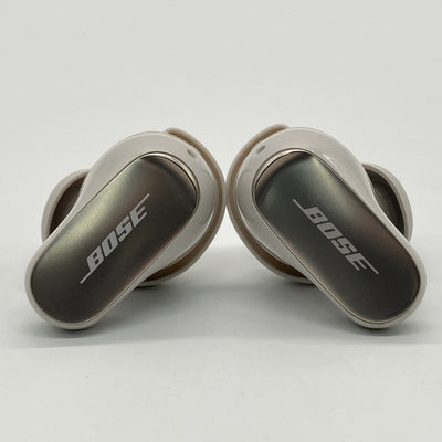 【中古】QuietComfort Ultra Earbuds White Smoke【秋葉原】
