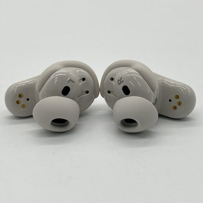 【中古】QuietComfort Ultra Earbuds White Smoke【秋葉原】